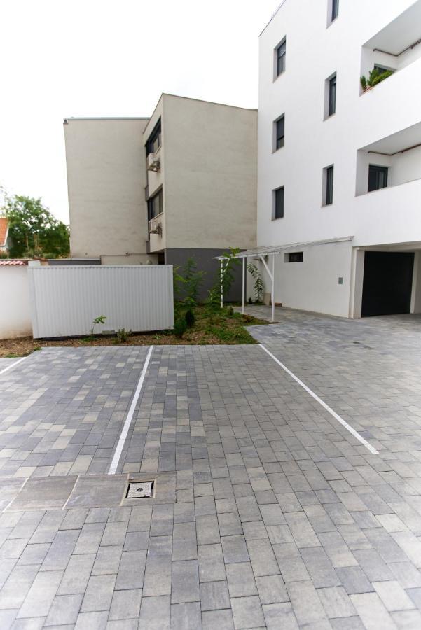 Ferienwohnung Starlight Bronze Szeged- Exclusive Exterior foto