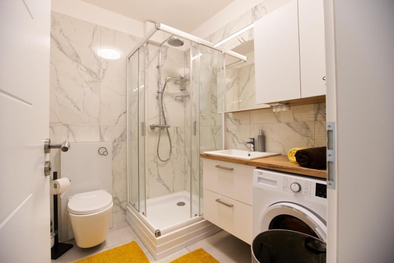 Ferienwohnung Starlight Bronze Szeged- Exclusive Exterior foto