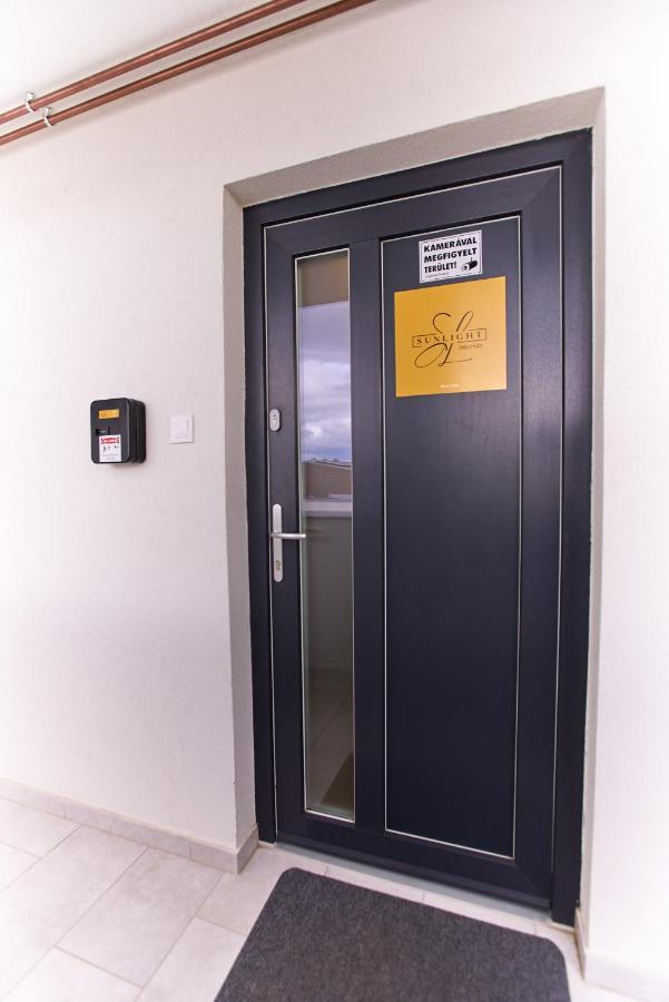 Ferienwohnung Starlight Bronze Szeged- Exclusive Exterior foto